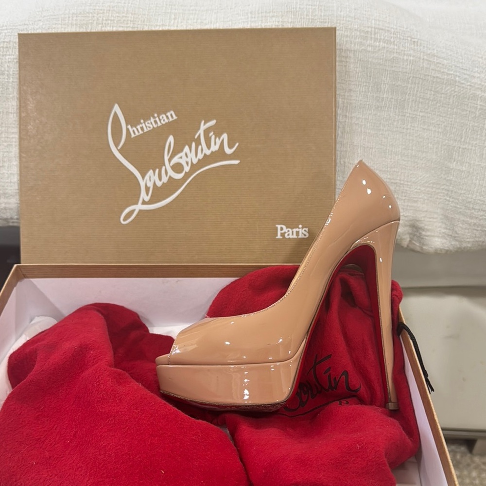Christian Louboutin Nude Peep Toe Pumps